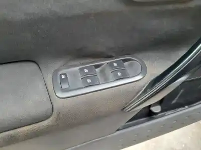 Здавання транспортного засобу renault megane ii caixa/combi (km_) 1.5 dci (km0f) року 0 потужний k9k 728