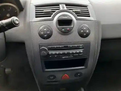 Здавання транспортного засобу renault megane ii caixa/combi (km_) 1.5 dci (km0f) року 0 потужний k9k 728