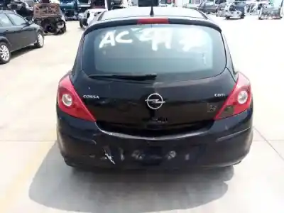 Veículo de Sucata opel corsa d van gasóleo 2008 3p do ano 2008 alimentado z 13 dtj