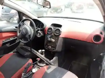 Veículo de Sucata opel corsa d van gasóleo 2008 3p do ano 2008 alimentado z 13 dtj