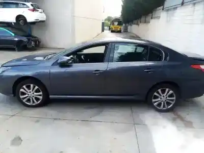 Здавання транспортного засобу renault latitude (l70_) gasóleo 2010 5p року 2010 потужний 