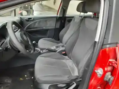 Veicolo di demolizione seat leon (1p1) gasóleo 2007 5p dell'anno 2007 alimentato 