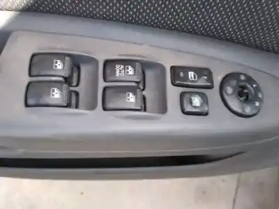 Veículo de Sucata kia rio ii (jb) gasóleo 2006 5p do ano 2018 alimentado d4fa