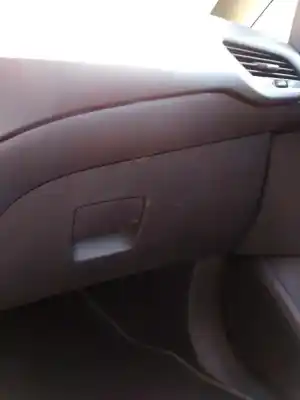 Scrapping Vehicle opel corsa e (x15) 1.4 turbo (08, 68) of the year 2017 powered 0