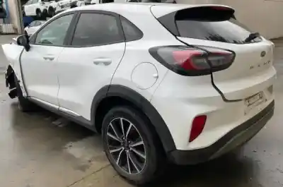 Veículo de Sucata ford puma (j2k, cf7) 1.0 ecoboost mhev do ano 2022 alimentado 