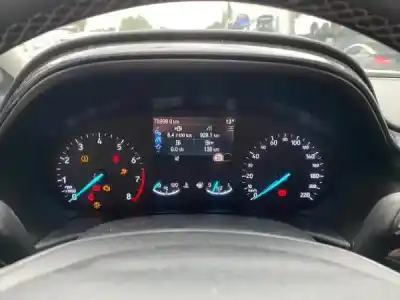Veículo de Sucata ford puma (j2k, cf7) 1.0 ecoboost mhev do ano 2022 alimentado 