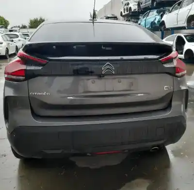 Veículo de Sucata citroen c4 iii gasóleo 2022 5p do ano 2022 alimentado 