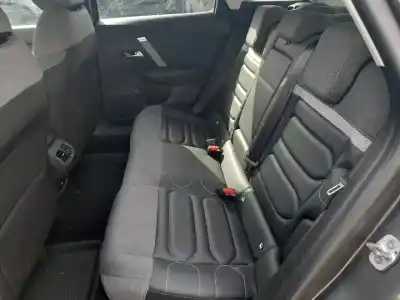 Veículo de Sucata citroen c4 iii gasóleo 2022 5p do ano 2022 alimentado 