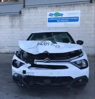 Veículo de Sucata CITROEN C4 III Gasóleo 2022 5P do ano 2022 alimentado 