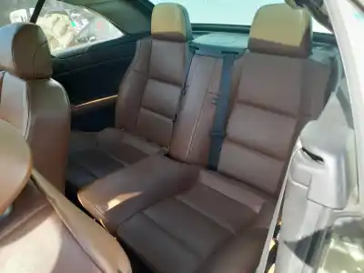 Veículo de Sucata peugeot 307 cc (3b) gasolina 2005 3p do ano 2005 alimentado rfj (ew10a)