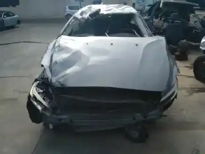 Здавання транспортного засобу volvo v40 hatchback (525) d2 року 2016 потужний 