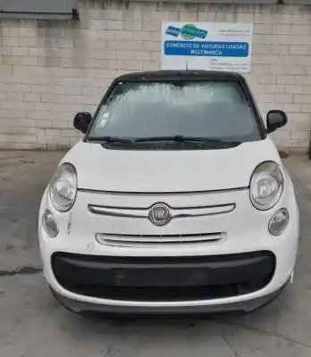 Veículo de Sucata FIAT 500L (351_, 352_) 1.3 D Multijet (199LXY1A 199LXY11) do ano 2013 alimentado 