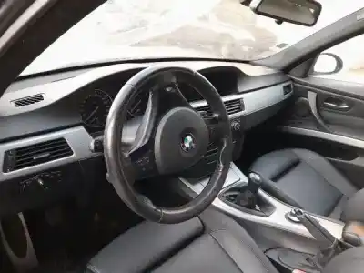 Scrapping Vehicle bmw 3 touring (e91) 318 d of the year 2007 powered n47 d20 a