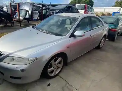 Veicolo di demolizione mazda 6 hatchback (gg) 2.0 di (gg14) dell'anno 2004 alimentato 