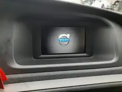 Sloopvoertuig volvo v40 hatchback gasóleo 2014 5p van het jaar 2014 aangedreven 