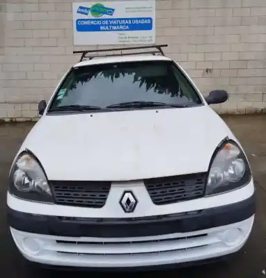 Veicolo di demolizione RENAULT CLIO II CAIXA (SB0/1/2_) 1.5 dCi dell'anno 2004 alimentato K9K 700