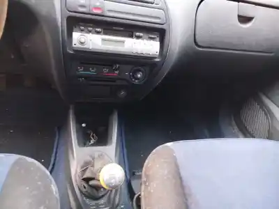 Veículo de Sucata citroen saxo (s0, s1) 1.0 x do ano 2000 alimentado cdz (tu9m)