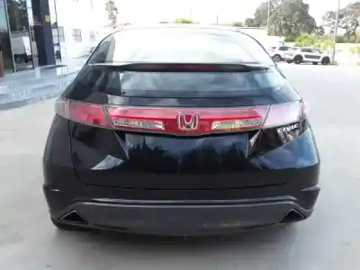 Verschrottungsfahrzeug honda civic viii hatchback (fn, fk) 2.2 ctdi (fk3) des jahres 2007 angetrieben n22a2