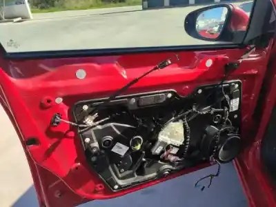 Veículo de Sucata volkswagen golf vi (5k1) 1.6 tdi do ano 2010 alimentado 