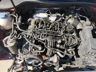 Veículo de Sucata volkswagen golf vi (5k1) 1.6 tdi do ano 2010 alimentado 