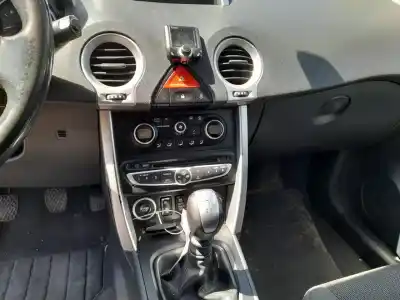 Veículo de Sucata renault koleos i (hy_) 2.0 dci (hy0k) do ano 2009 alimentado 