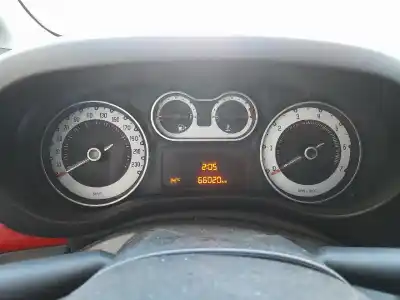 Veículo de Sucata fiat 500l (351_, 352_) 1.4 (199lyb1b) do ano 2015 alimentado 843 a1.000