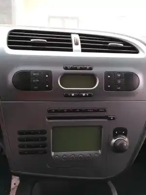 Veículo de Sucata seat leon (1p1) 2.0 tdi do ano 2009 alimentado bkd