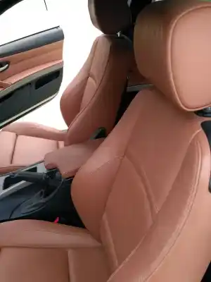 Veículo de Sucata bmw 3 coupé (e92) 2042 lk gasóleo 2011 2p do ano 2011 alimentado 