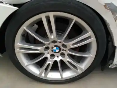 Veículo de Sucata bmw 3 coupé (e92) 2042 lk gasóleo 2011 2p do ano 2011 alimentado 