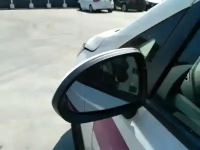 Veículo de Sucata opel corsa e (x15) 1.4 turbo (08, 68) do ano 2019 alimentado 0