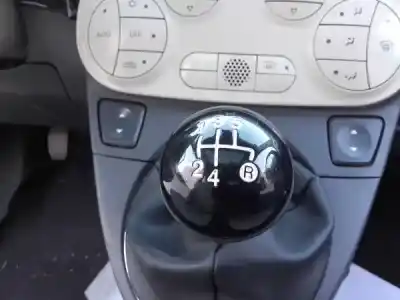 Veículo de Sucata fiat 500 (312_) 1.2 (312axa1a) do ano 2012 alimentado 169 a4.000