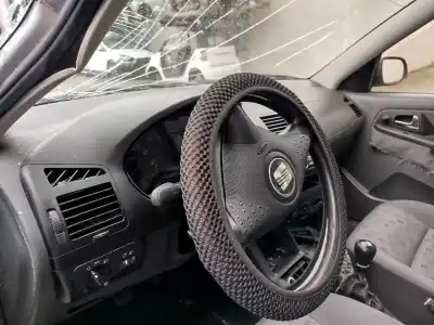 Scrapping Vehicle seat ibiza ii (6k1) 1.0 i of the year 2000 powered aer|ald|anv|auc