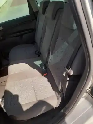Здавання транспортного засобу ford c-max (dm2) 1.6 tdci року 2006 потужний g8da|g8db|g8dd