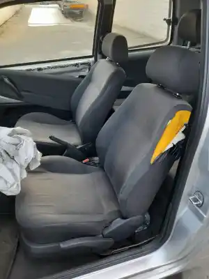 Scrapping Vehicle seat arosa (6h) 1.0 of the year 2003 powered aer|ald|all|anv|auc