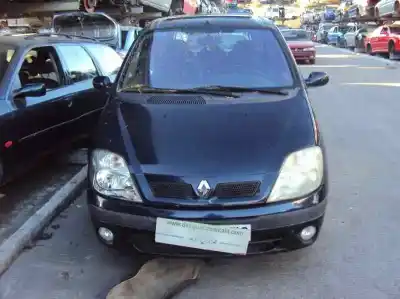 Veicolo di demolizione RENAULT SCENIC (JA..) 1.4 16V RXE dell'anno 2000 alimentato K4M B7