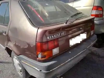 Здавання транспортного засобу renault 19 gts року 1991 потужний e6j