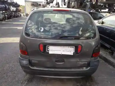 Scrapping Vehicle renault megane i scenic (ja0) 1.9 d alize of the year 1999 powered f8q 57