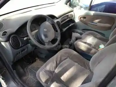 Scrapping Vehicle renault megane i scenic (ja0) 1.9 d alize of the year 1999 powered f8q 57