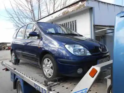 Scrapping Vehicle renault scenic (ja..) 1.9 dci authentique of the year 2002 powered f9q732