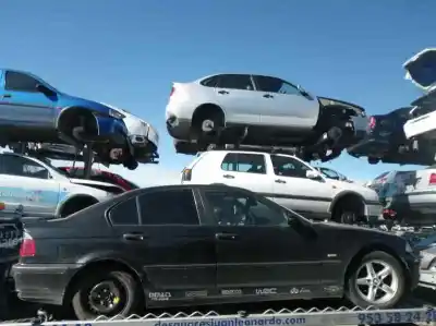 Veículo de Sucata BMW SERIE 3 BERLINA (E46) 320d do ano 2000 alimentado 20-4D-1