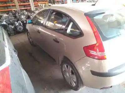 Vehicul casat citroen c4 berlina collection al anului 2006 alimentat 9hx