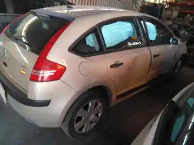 Vehicul casat citroen c4 berlina collection al anului 2006 alimentat 9hx