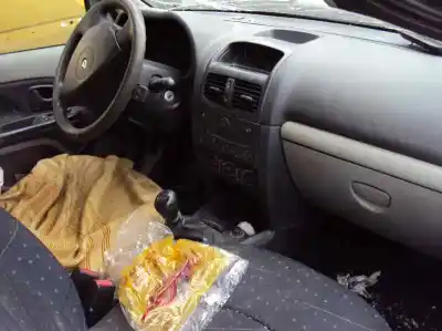 Утилизация автомобиля renault clio ii fase ii (b/cb0) authentique года 2003 питание k9k a7