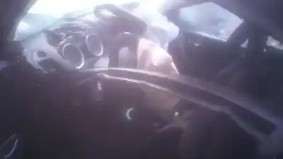 Veículo de Sucata renault megane ii berlina 5p confort dynamique do ano 2006 alimentado f9q e8