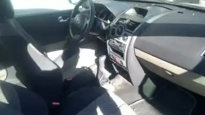 Veículo de Sucata renault megane ii berlina 5p authentique do ano 2004 alimentado k9k f7