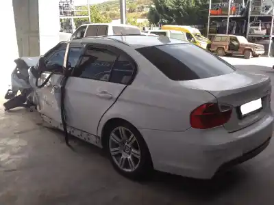 Veículo de Sucata bmw serie 3 berlina (e90) 320d do ano 2007 alimentado 204d4