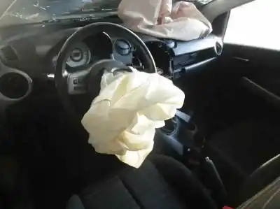 Veicolo di demolizione mazda 2 lim. (de) 1.6 cd diesel cat dell'anno 2010 alimentato y6