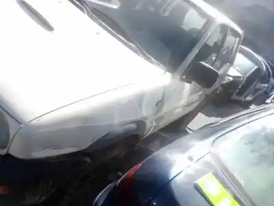 Veículo de Sucata nissan terrano/terrano.ii (r20) se do ano 1998 alimentado td27ti