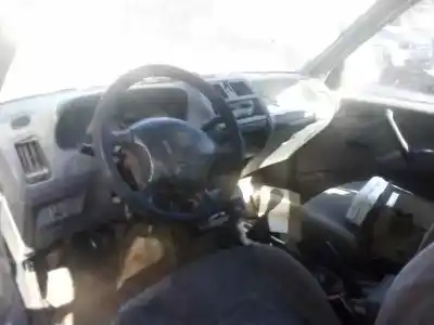 Veículo de Sucata nissan terrano/terrano.ii (r20) se do ano 1998 alimentado td27ti