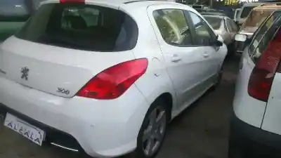 Sloopvoertuig peugeot 308 premium van het jaar 2008 aangedreven rhr